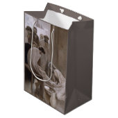 Sac Cadeau Moyen Jésus Lave les pieds de ses disciples (Devant Angle)