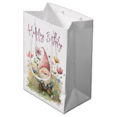 Sac Cadeau Moyen Joyeux Anniversaire Gnome En Fleurs (Devant Angle)