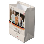 Sac Cadeau Moyen Joyeux jour de mère nous t'aimons (Devant Angle)