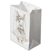 Sac Cadeau Moyen Lapin en robe (Devant Angle)