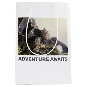 Sac Cadeau Moyen L'aventure attend. Paysage fantastique