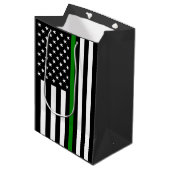 Sac Cadeau Moyen Légère ligne verte : Anciens combattants patriotiq (Devant Angle)