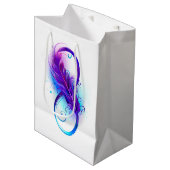 Sac Cadeau Moyen L'infini avec plume violette (Devant Angle)
