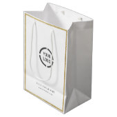 Sac Cadeau Moyen Logo promotionnel de bordure dorée moderne (Devant Angle)