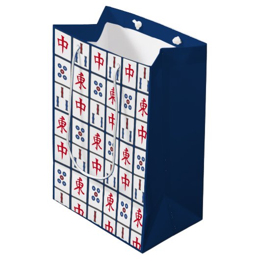 Sac Cadeau Moyen Mahjong Carreaux de jeu Conception Sac-cadeau moye (Devant Angle)