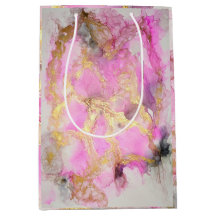 Marbre rose et or