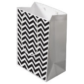 Sac Cadeau Moyen Mariage Anniversaire Chevron Épais Noir & Blanc (Dos Angle)