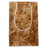 Sac Cadeau Moyen Matzah fraîchement cuit texture macro Photographie (Devant)