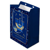 Sac Cadeau Moyen Menorah & Dreidels | Nom personnalisé Hanoukka (Dos Angle)