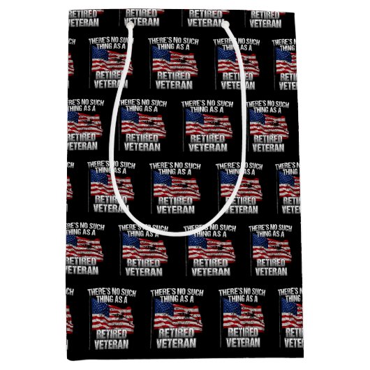 Sac Cadeau Moyen Militaire - Ce n'est pas un vétéran à la retraite (Devant)