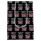 Sac Cadeau Moyen Militaire - Ce n'est pas un vétéran à la retraite (Dos)