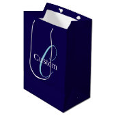 Sac Cadeau Moyen Monogramme de script cursif modifiable bleu violac (Devant Angle)