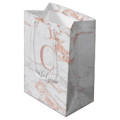 Sac Cadeau Moyen Monogramme en marbre or Rose chic (Dos Angle)