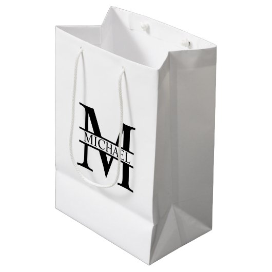Sac Cadeau Moyen Monogramme et nom personnalisés (Devant Angle)