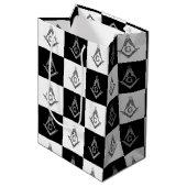 Sac Cadeau Moyen Motif de Freemason À damiers (Devant Angle)