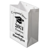 Sac Cadeau Moyen Nom personnalisé et année de graduation (Devant Angle)