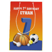 Sac Cadeau Moyen Nom personnalisé Garçon 7e anniversaire Balles de  (Dos)