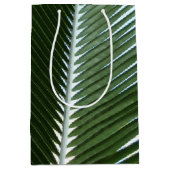 Sac Cadeau Moyen Overlapping Palm Fronds Tropical Green Abstract (Devant)