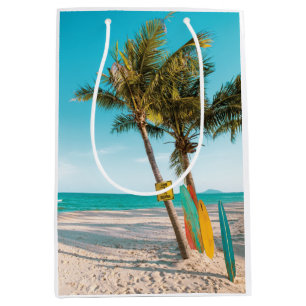 Sac Cadeau Moyen Panneaux de surf sur la plage lancer oreiller
