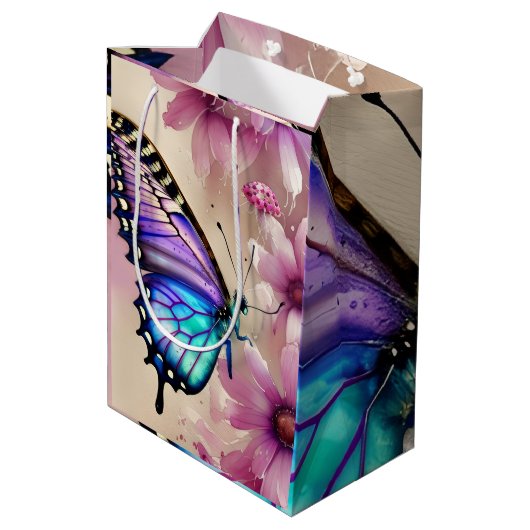 Sac Cadeau Moyen Papillon bleu étonnant et fleurs roses (Dos Angle)