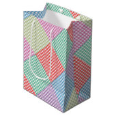 Sac Cadeau Moyen Patchwork Gingham Angulaire (Devant Angle)