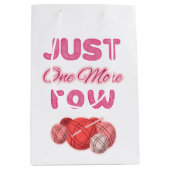 Sac Cadeau Moyen Pink Just One More Row Knitting (Devant)