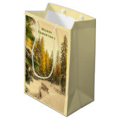 Sac Cadeau Moyen Pins couverts de neige Forêt Photo Noël (Dos Angle)