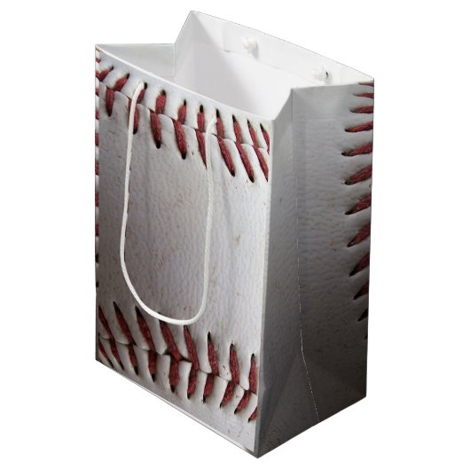 Sac Cadeau Moyen Piquer rouge de base-ball (Devant Angle)