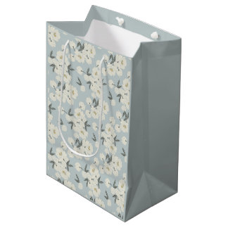 Sac Cadeau Moyen Pivoines Crème sur Fond Bleu Clair