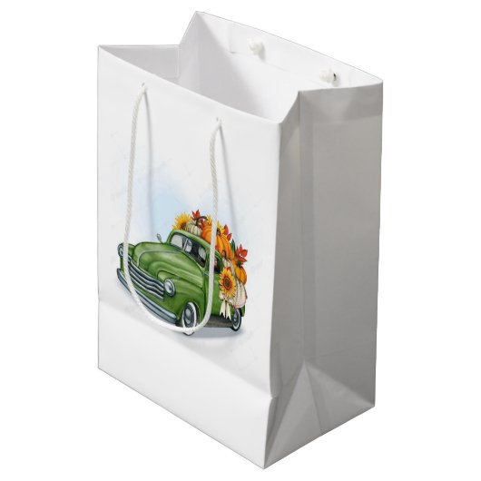 Sac Cadeau Moyen Récolte d'automne dans un camion vert (Devant Angle)