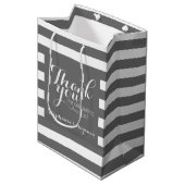 Sac Cadeau Moyen Remerciements de mariage avec motif rayé moderne (Devant Angle)