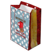 Sac Cadeau Moyen Retraite - Une Grande Pause Café Long (Devant Angle)