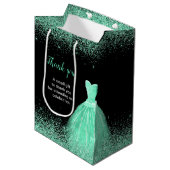 Sac Cadeau Moyen Robe Vert clair Faux Parties scintillant Douce 16 (Devant Angle)