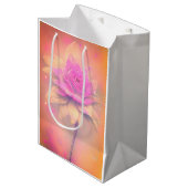 Sac Cadeau Moyen rose pourpre (Devant Angle)