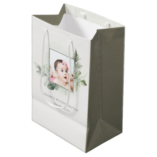 Sac Cadeau Moyen Rustique Green Eucalyptus Fern Foliage Photo Baptê (Devant Angle)