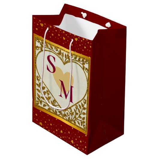 Sac Cadeau Moyen Saint-Valentin au coeur rouge initial et or (Devant Angle)