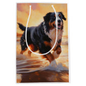 Sac Cadeau Moyen Sandy Paws Bernese Mountain Dog on Beach Sunset (Devant)