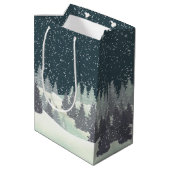 Sac Cadeau Moyen Skier de Noël aux pins d'hiver (Dos Angle)