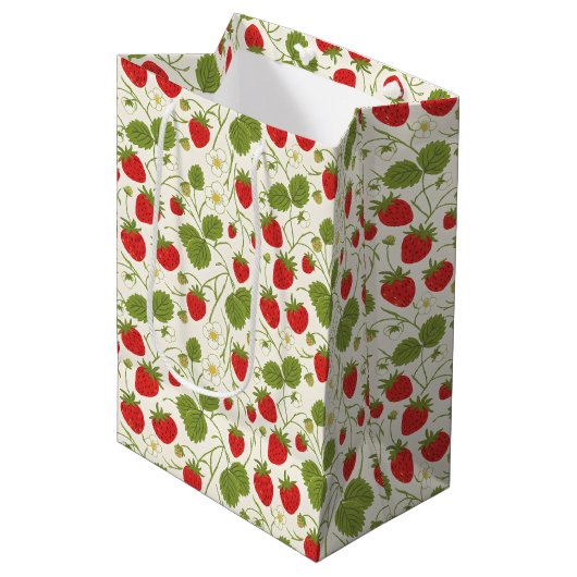 Sac Cadeau Moyen Strawberry Blossoms and Berries Pattern (Devant Angle)