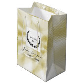 Sac Cadeau Moyen Texture dorée de logo élégant (Devant Angle)