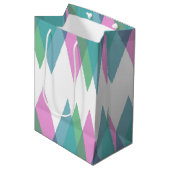 Sac Cadeau Moyen Triangles rose et vert (Devant Angle)