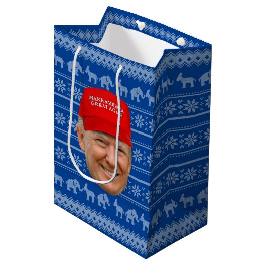 Sac Cadeau Moyen TRUMP MAGA Noël (Devant Angle)
