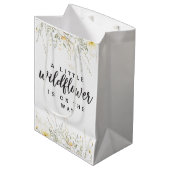 Sac Cadeau Moyen Un Baby shower D'Aquarelle Jaune Un Peu Fleur sauv (Devant Angle)