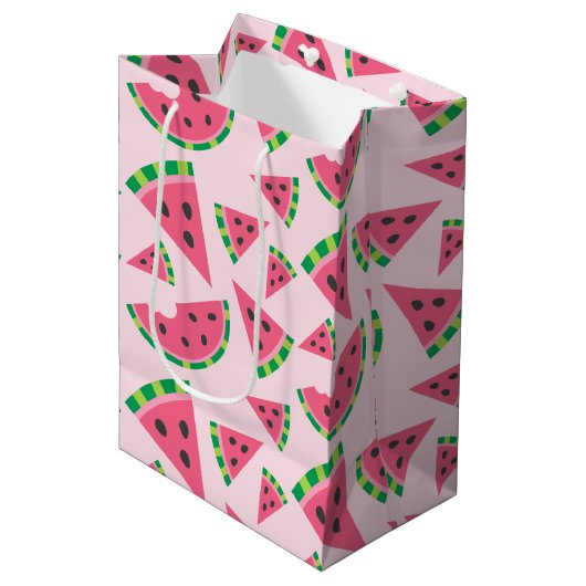 Sac Cadeau Moyen Un dans Melon Watermelon Slices & Blush Pink (Devant Angle)