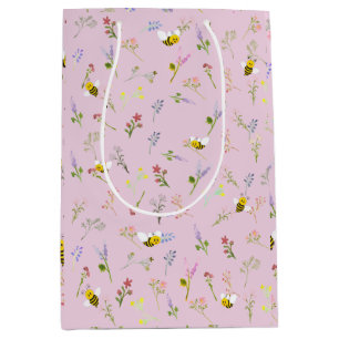 Sac Cadeau Moyen Un Petit Fleur sauvage Est En Chemin Baby shower