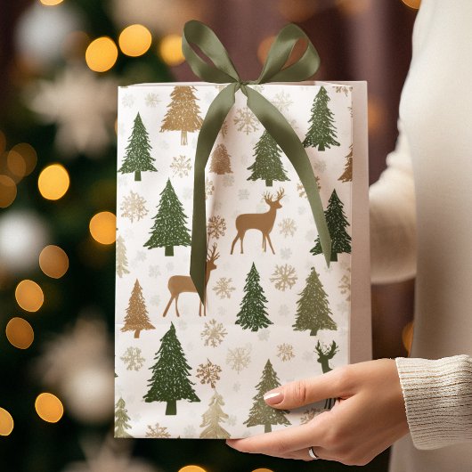 Sac Cadeau Moyen Whimsical Deers & Christmas Trees Gift Bag