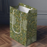 Sac Cadeau Moyen William Morris<br><div class="desc">William Morris Pimpernel Floral Vintage Art Wallpaper Design William Morris quoi que ce soit sur English textile designer, artist, writer, and socialist associated with the Pre-Raphaelite Brotherhood and British Arts and Crafts Movement. He founded a design firm in partnership with the artist Edward Burne-Jones, and the poet and artist Dante...</div>