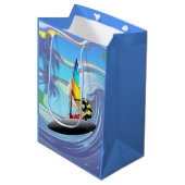 Sac Cadeau Moyen WindSurfer sur Big Ocean Waves (Devant Angle)