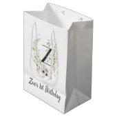 Sac Cadeau Moyen Z initial avec fleur de couleur douce (Devant Angle)