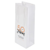 Sac Cadeau Pour Bouteille 50 et fabuleux moderne 50e anniversaire (Devant Angle)
